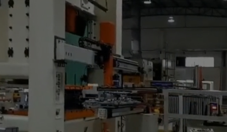 Suzhou Shuangqisi Mold Equipment Co., Ltd.